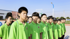 凝聚力量，乘風破浪 ——蘭州新華開展2021級秋季新生素質拓展
