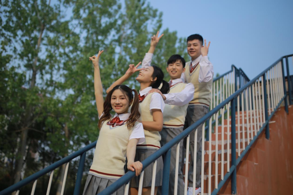 2021就業(yè)競爭力觀察報告出爐，互聯(lián)網(wǎng)行業(yè)依然火熱