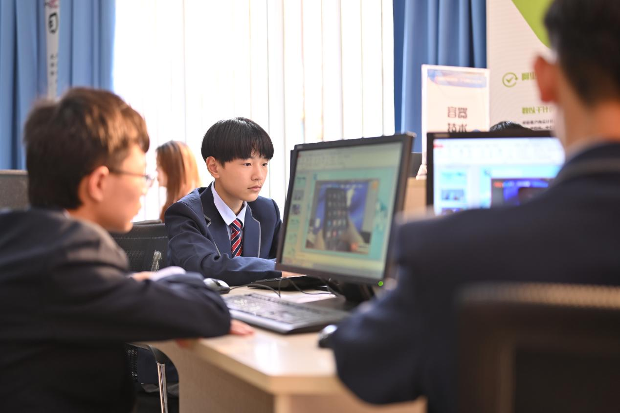 15歲初中男生適合學什么技術?