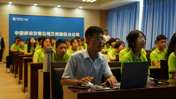新華35周年 學子企業(yè)研學游