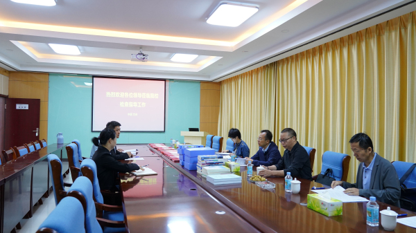 蘭州市教育局領導蒞臨蘭州新華學校檢查指導開學工作