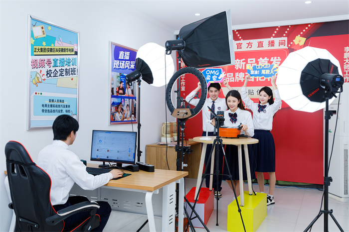 女生就業新趨勢!適合初中畢業女生學的專業推薦